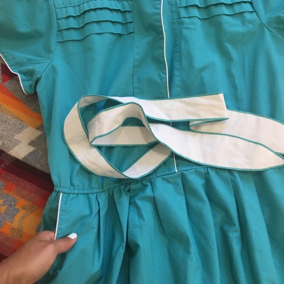 Super cute vintage dress. - Picture 4 of 5